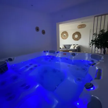 Le De Campagnette Avec Son Jacuzzi Privatif Dom wakacyjny